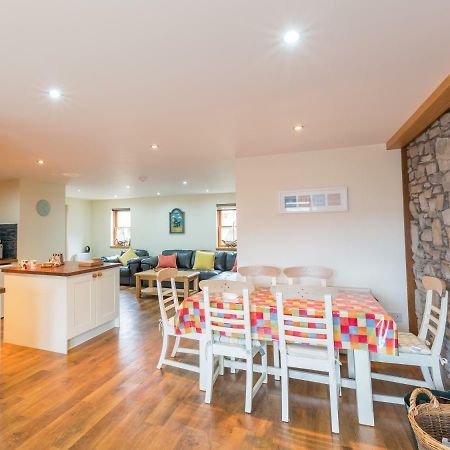 Вилла Cullen 117 Seatown With Sea Views Экстерьер фото